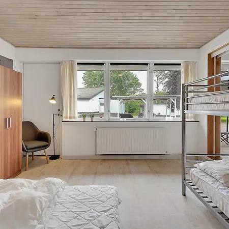 Iida - 20km From The Sea By Interhome Appartamento Skærbæk