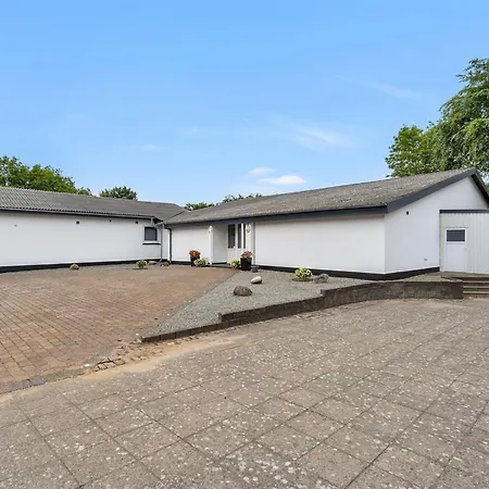 Iida - 20km From The Sea By Interhome Appartamento