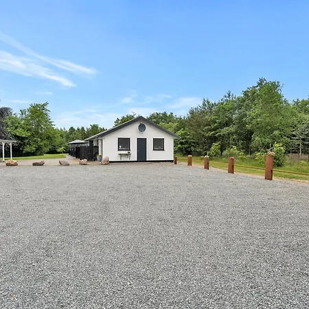 Iida - 20km From The Sea By Interhome * Skærbæk