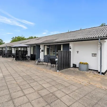 Iida - 20km From The Sea By Interhome